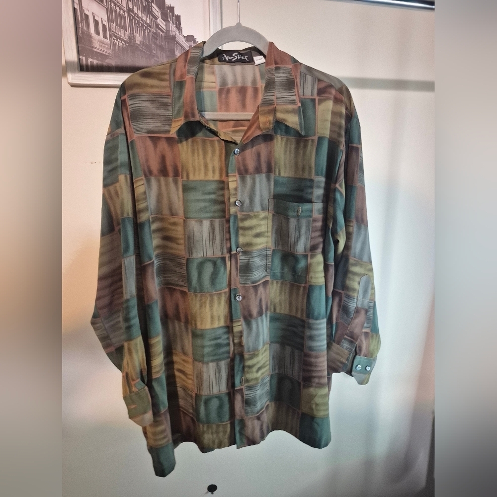 Alan Stuart Green And Brown Patterned Dress Shirt